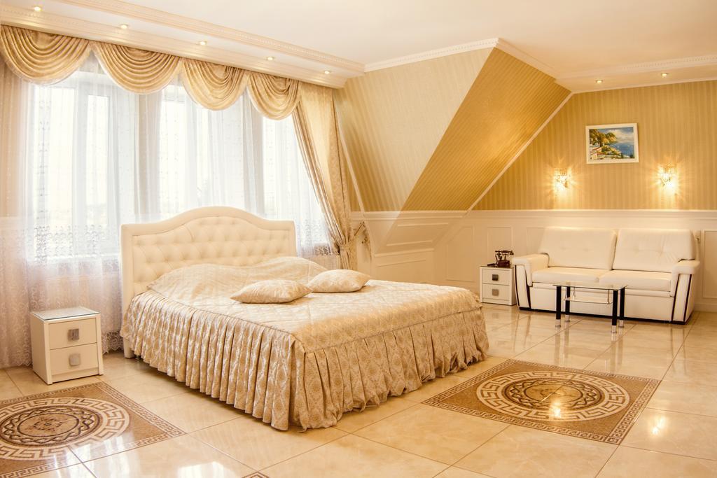 Felisa Hotel Harkov Szoba fotó