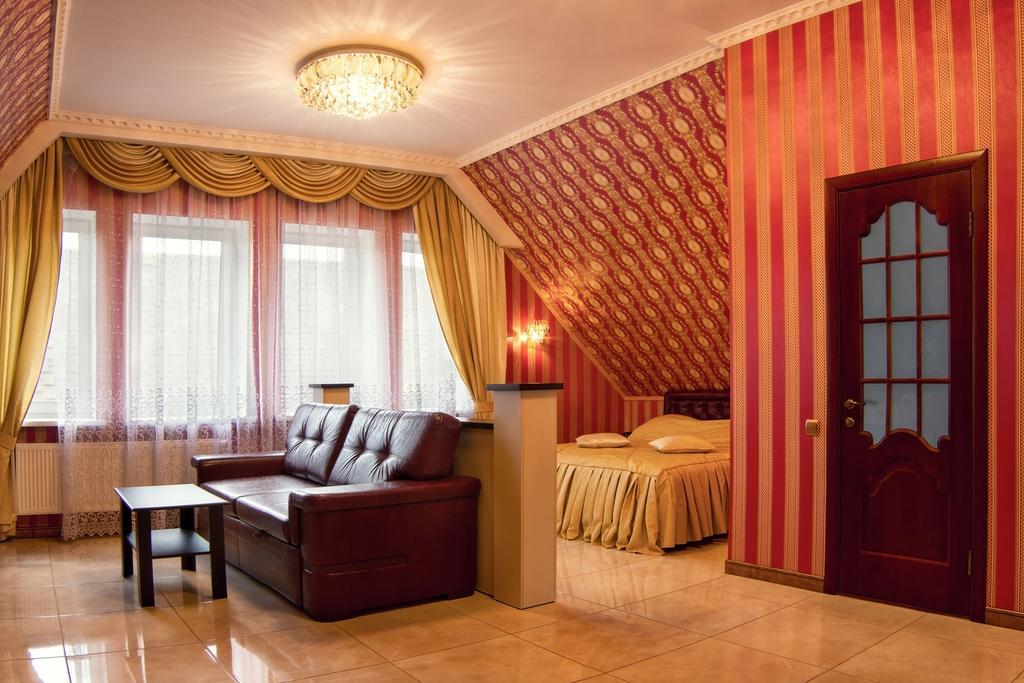 Felisa Hotel Harkov Szoba fotó